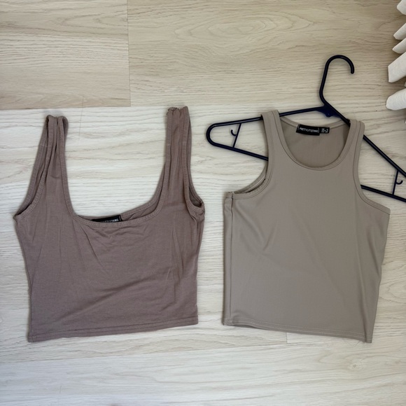 PrettyLittleThing Tops - 2x PrettyLittleThing Crop Tank Tops